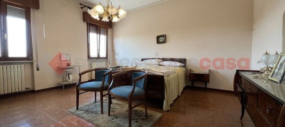 Casa de 6 habitaciónes en Isola Rizza, Italy No. 283819 16