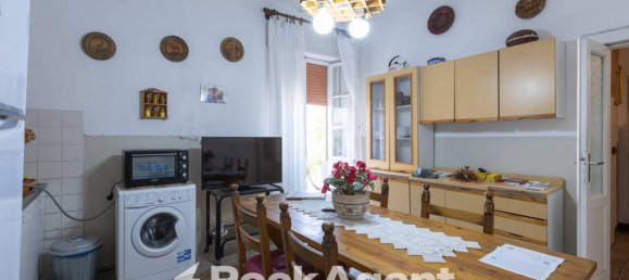 2 bedrooms House in Livorno, Italy No. 287156 9