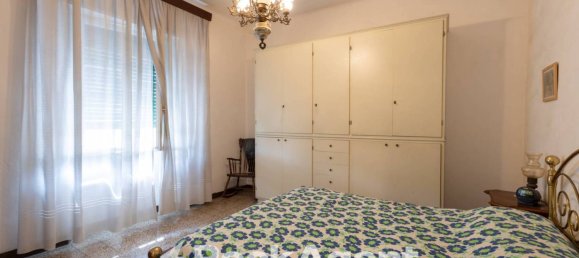 2 bedrooms House in Livorno, Italy No. 287156 15