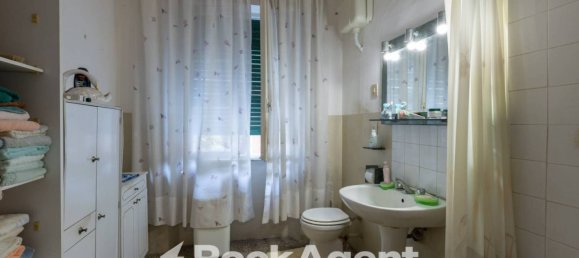 2 bedrooms House in Livorno, Italy No. 287156 20