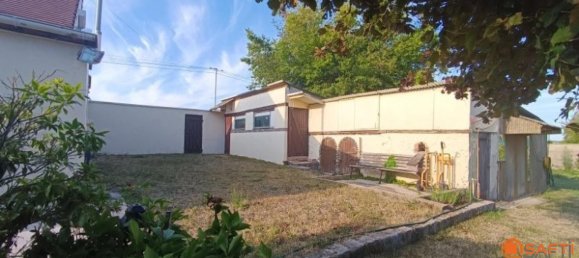 Casa de 4 dormitorios en Senonches, France No. 246016 10