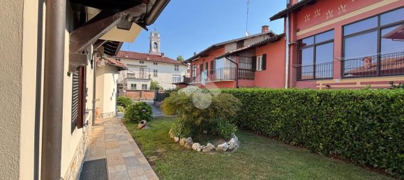 3 bedrooms Villa in Mondovì, Italy No. 299992 9