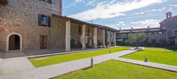 Casa de 4 divisões em Salò, Italy N.º 168029 2