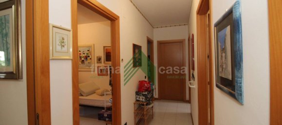 Apartamento de 3 dormitorios en Alba Adriatica, Italy No. 341349 19