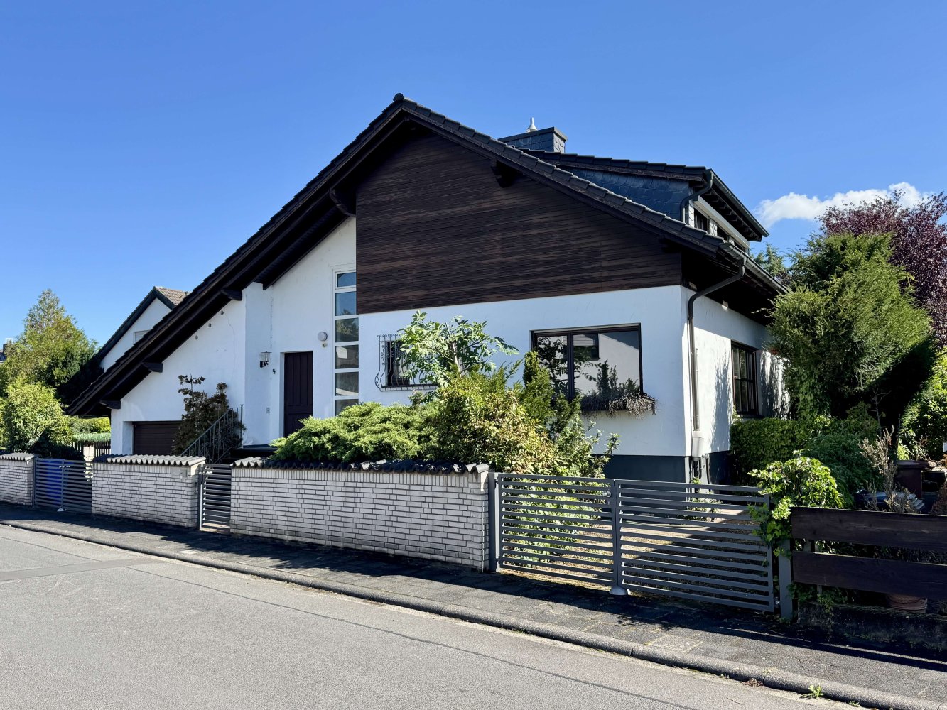 4 غرف نوم منزل في Offenbach, Germany رقم 269226