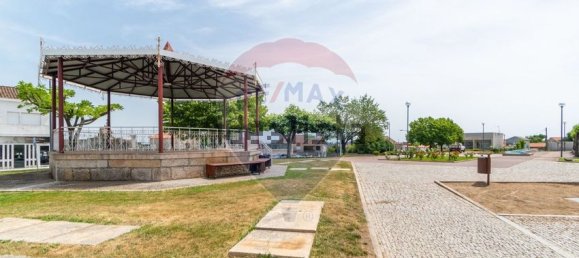 2 bedrooms House in Vilarandelo, Portugal No. 179853 10