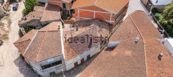 2 bedrooms House in Vilarandelo, Portugal No. 179853 6