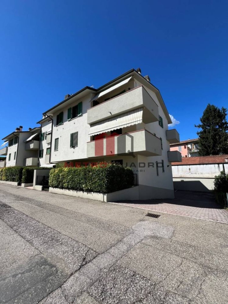 2 bedrooms Apartment in Faenza, Italy No. 330557