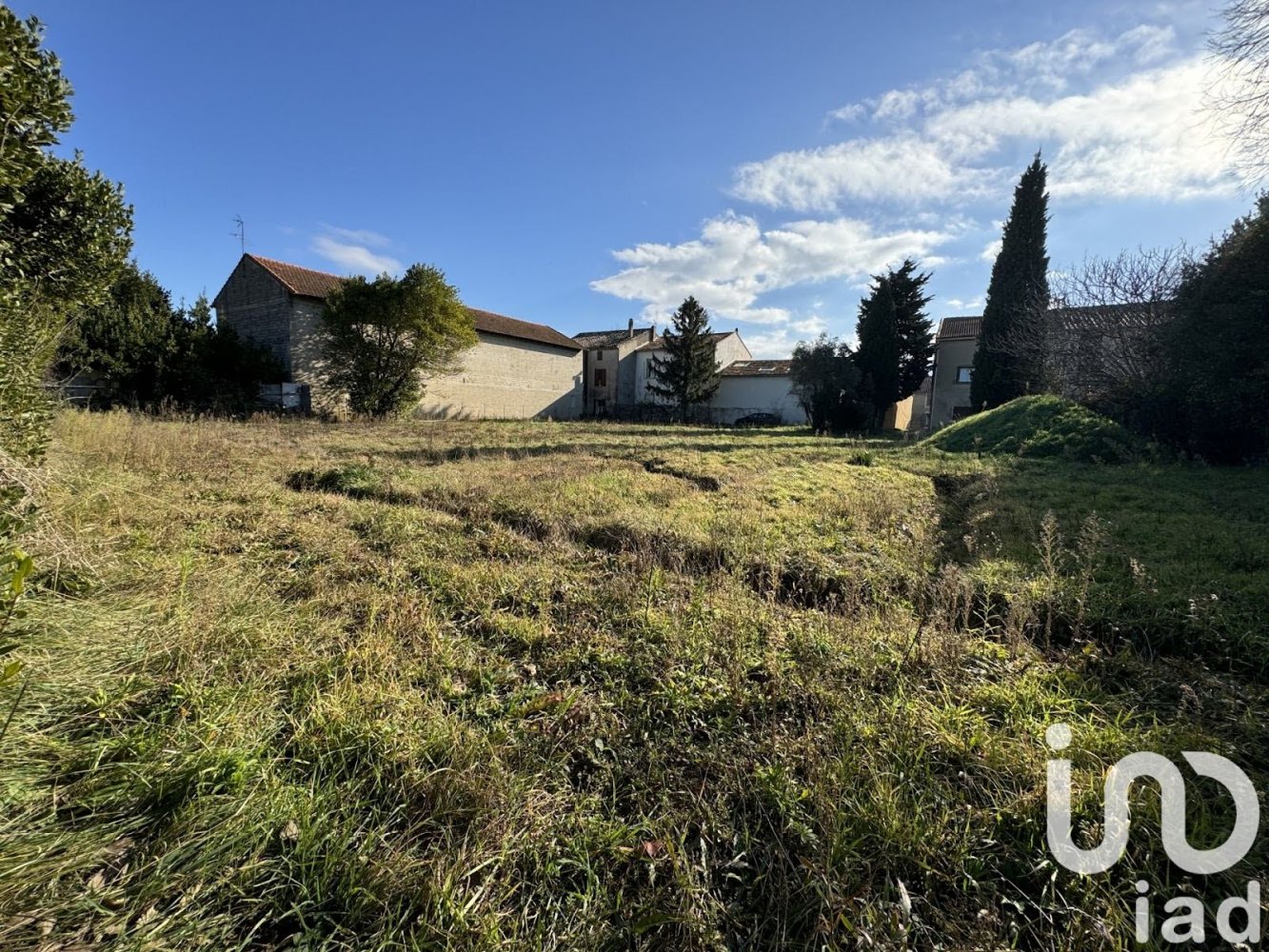  قطعة أرض في Maillane, France 1744متر مربع رقم 102222