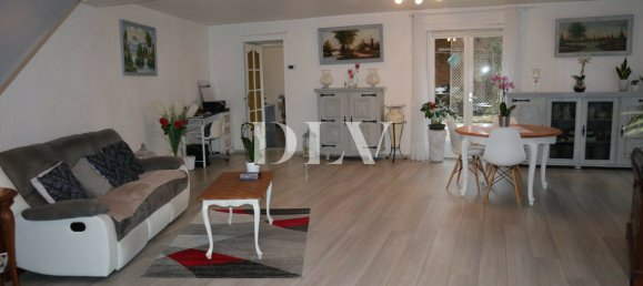 5 bedrooms House in Samoreau, France No. 298886 3