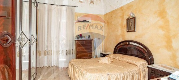 4 Schlafzimmer Haus in Catania, Italy, Nr. 127409 12
