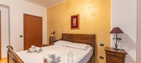 Apartamento de 2 dormitorios en Milan, Italy No. 352240 16