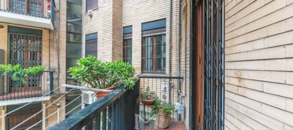 Apartamento de 2 dormitorios en Milan, Italy No. 352240 13