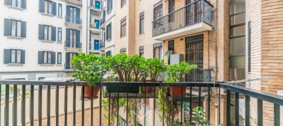 Apartamento de 2 dormitorios en Milan, Italy No. 352240 12