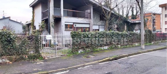 4 Schlafzimmer Villa in Solaro, Italy, Nr. 84642 3