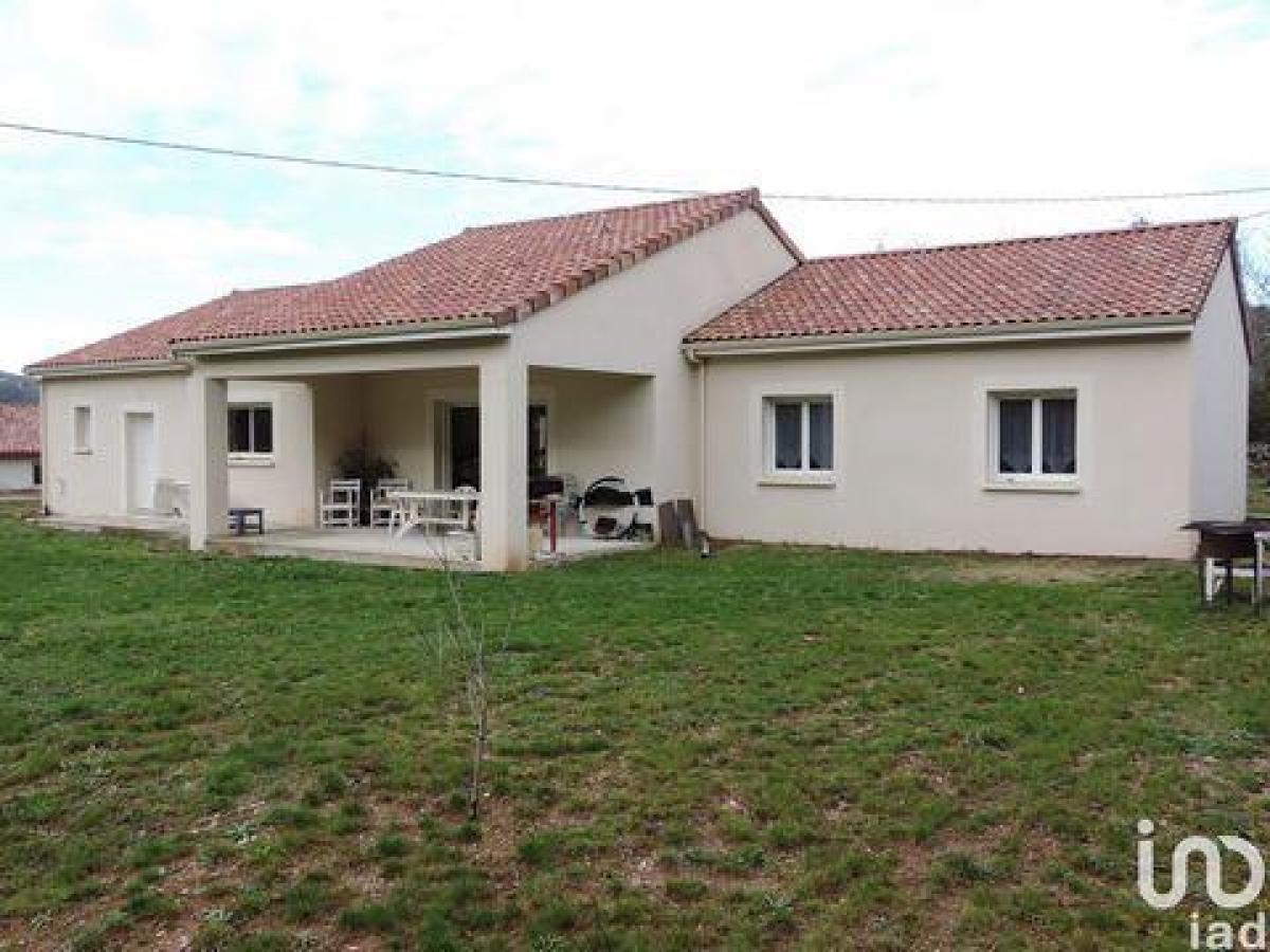 3 bedrooms House in Cajarc, France No. 29341