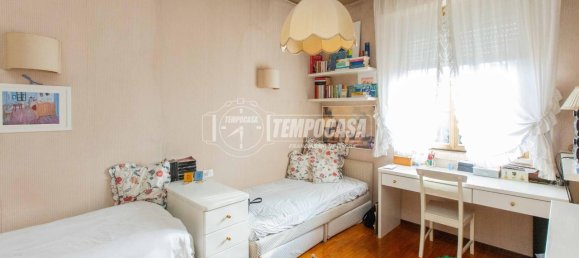 4 rooms Apartment in Castellanza, Italy No. 28311 12