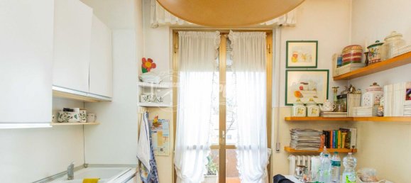 4 rooms Apartment in Castellanza, Italy No. 28311 2