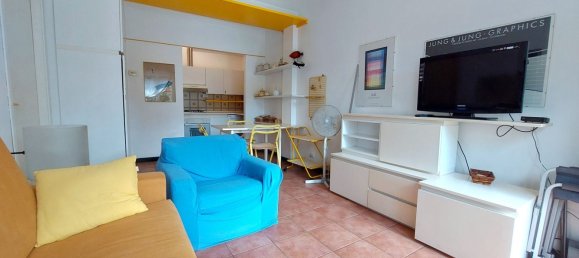 2 bedrooms Apartment in San Bartolomeo al Mare, Italy No. 342924 6