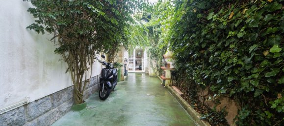 Casa de 3 dormitorios en Cascais, Portugal No. 53072 4