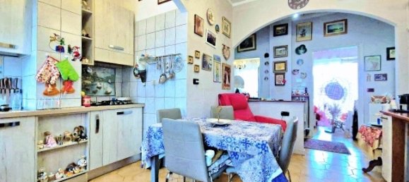 3 rooms Penthouse in Turin, Italy No. 104155 2