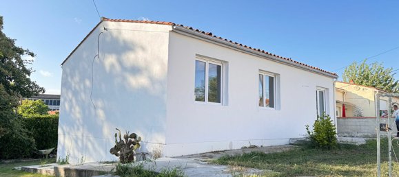 3 bedrooms House in Tonnay-Charente, France No. 277431 2
