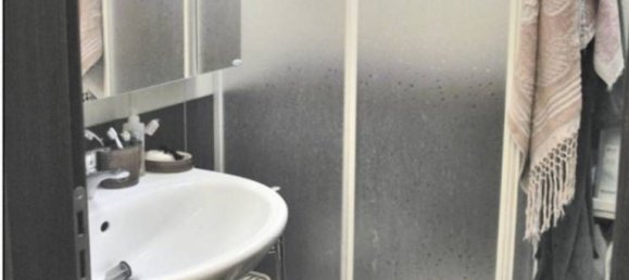 Квартира с 4 комнатами в Виллафранка Тиррена, Италия № 47801 8