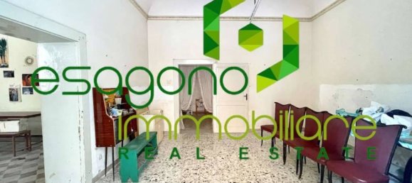 Edifício em Syracuse, Italy 395 m² N.º 350649 3