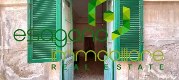 Edifício em Syracuse, Italy 395 m² N.º 350649 2