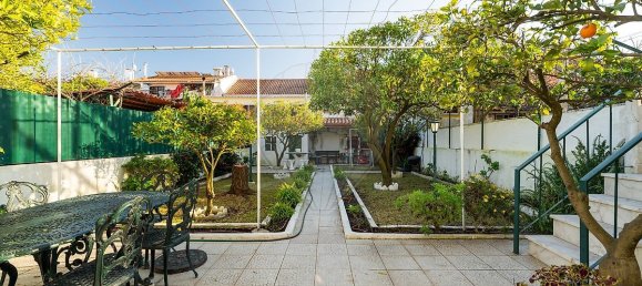 5 bedrooms House in Corroios, Portugal No. 164020 24