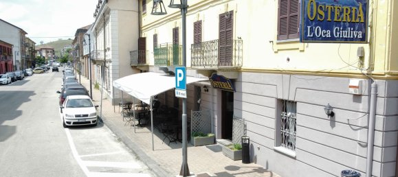 150m² Commercial property in Castagnole delle Lanze, Italy No. 130947 8