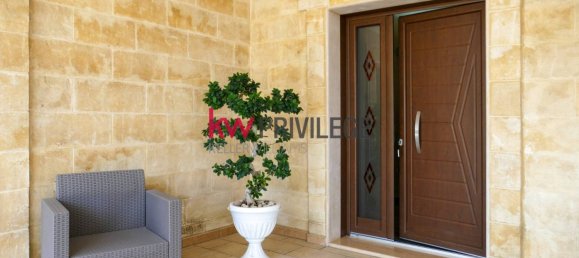 6 bedrooms House in Mesagne, Italy No. 296120 11