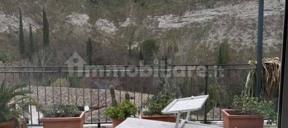 3 Schlafzimmer Wohnung in Ascoli Piceno, Italy, Nr. 327223 6