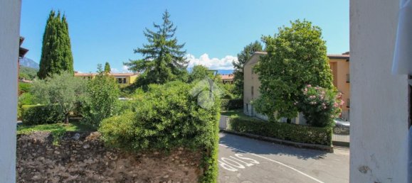 3 rooms House in Toscolano Maderno, Italy No. 335583 6