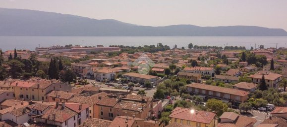 3 rooms House in Toscolano Maderno, Italy No. 335583 12