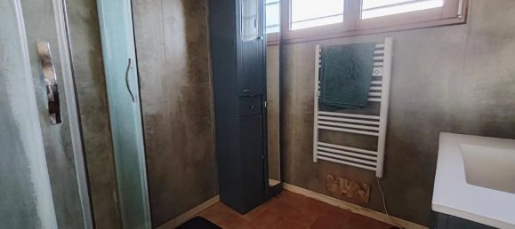 Дом с 2 спальнями в Нёйи-Сен-Фрон, Франция № 38947 8