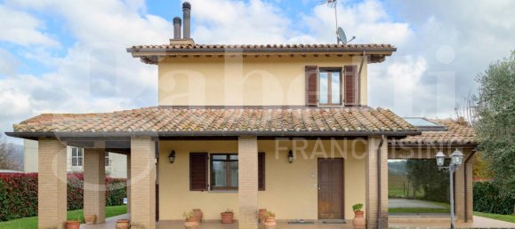 5 rooms House in Gubbio, Italy No. 155616 26