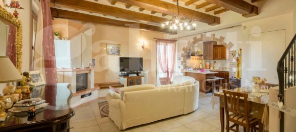 5 rooms House in Gubbio, Italy No. 155616 6
