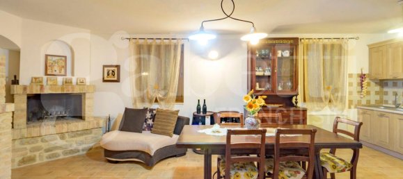 5 rooms House in Gubbio, Italy No. 155616 23
