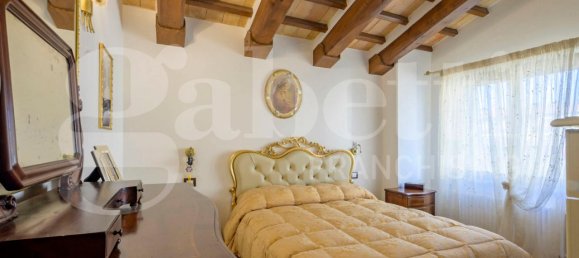 5 rooms House in Gubbio, Italy No. 155616 16