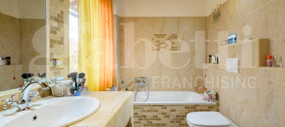 5 rooms House in Gubbio, Italy No. 155616 20