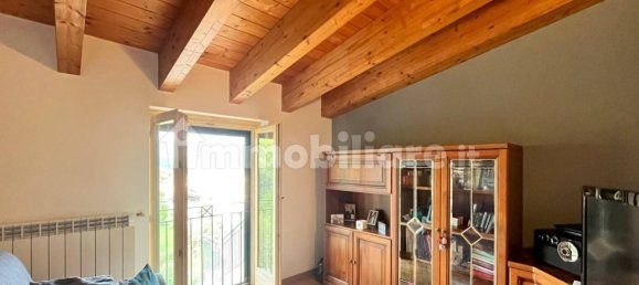 Квартира с 2 спальнями в Гадзанига, Италия № 276341 4