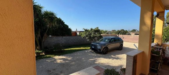 8-salle Villa à Nettuno, Italy No. 70467 7