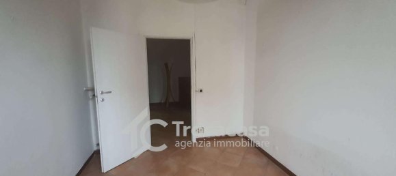 3-Zimmer Wohnung in Modena, Italy, Nr. 235549 29
