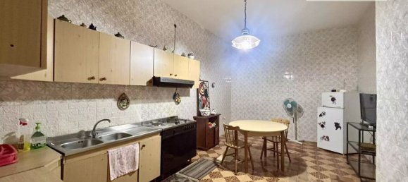 4-salle Appartement à Priolo Gargallo, Italy No. 191152 8