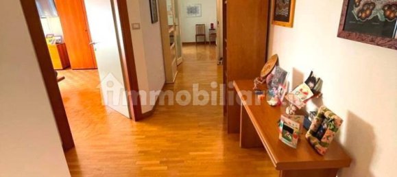 3 Schlafzimmer Wohnung in Imola, Italy, Nr. 221974 6