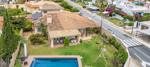 4 غرف نوم فيلا في Torremolinos, Spain رقم 154146 44