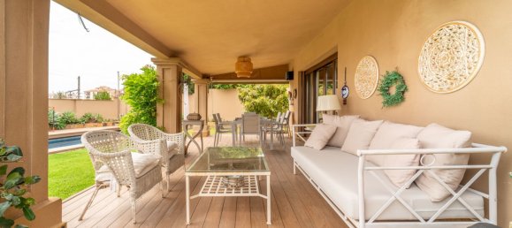 4 غرف نوم فيلا في Torremolinos, Spain رقم 154146 34