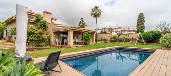 4 غرف نوم فيلا في Torremolinos, Spain رقم 154146 3