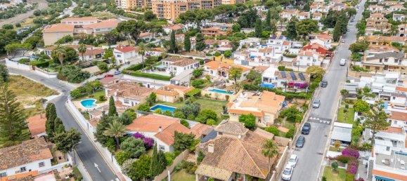 4 غرف نوم فيلا في Torremolinos, Spain رقم 154146 42